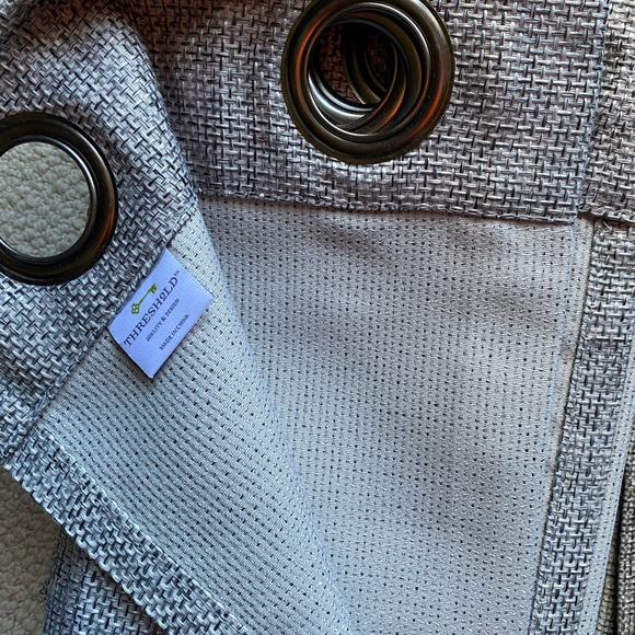 Threshold Quality and Design Gray window panel 54”Wx84” L - Picture 4 of 4